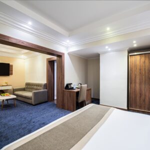 JUS (Junior Suite Haram view)