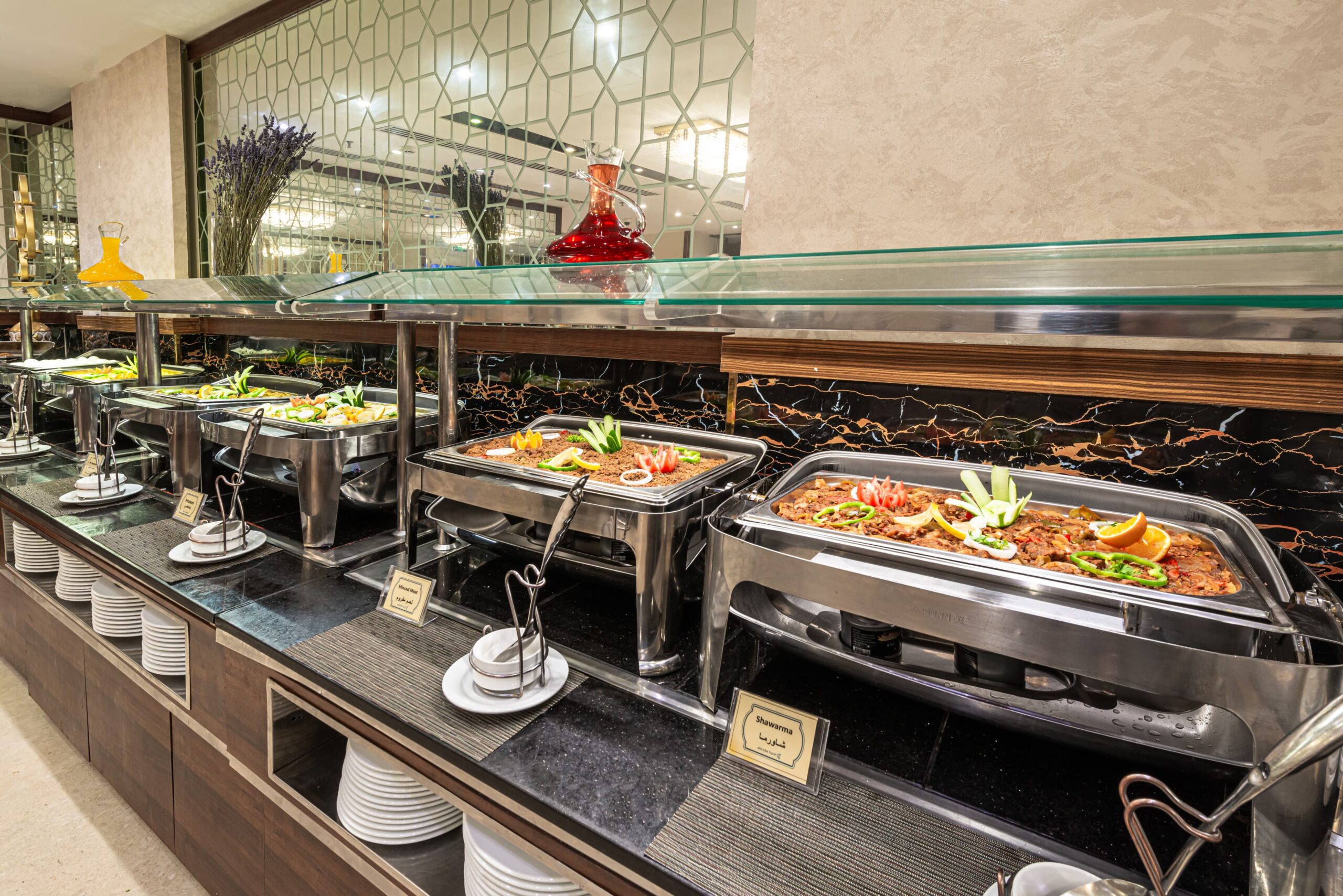 مطعطم جولدن توليب الذهبى