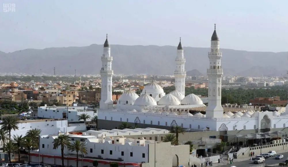 مسجد القبلتين